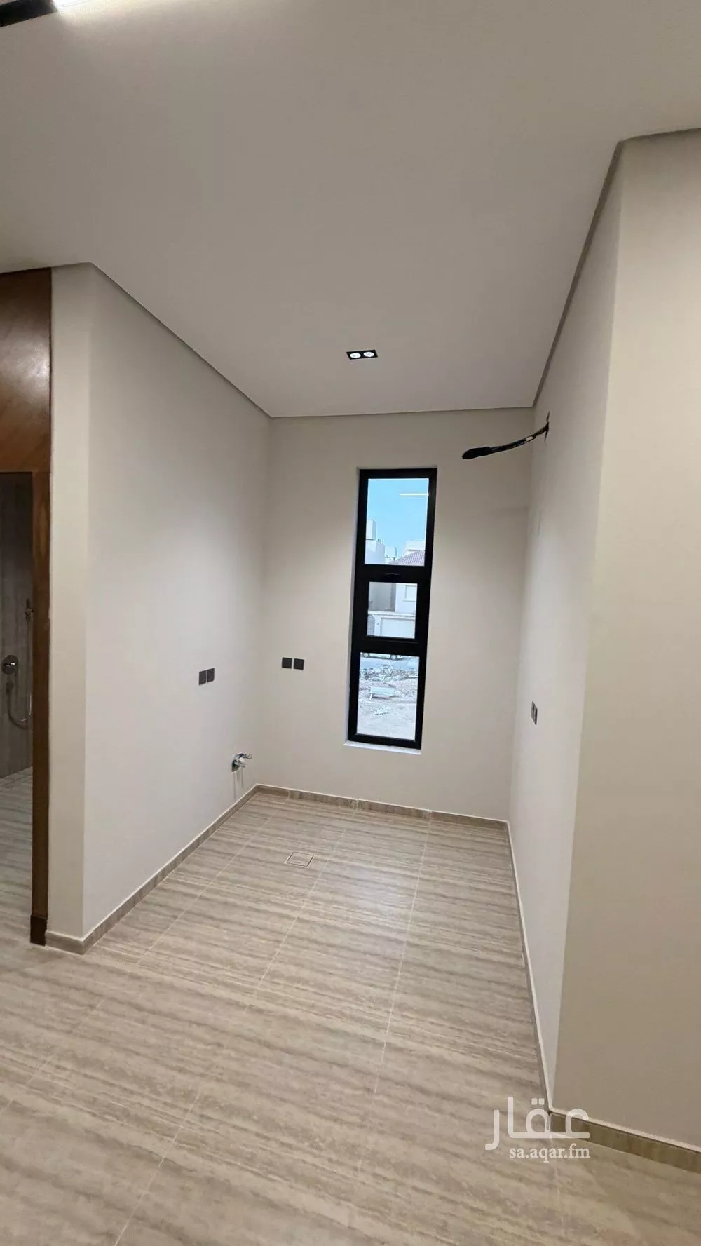 فيلا 4 غرف في النرجس 13