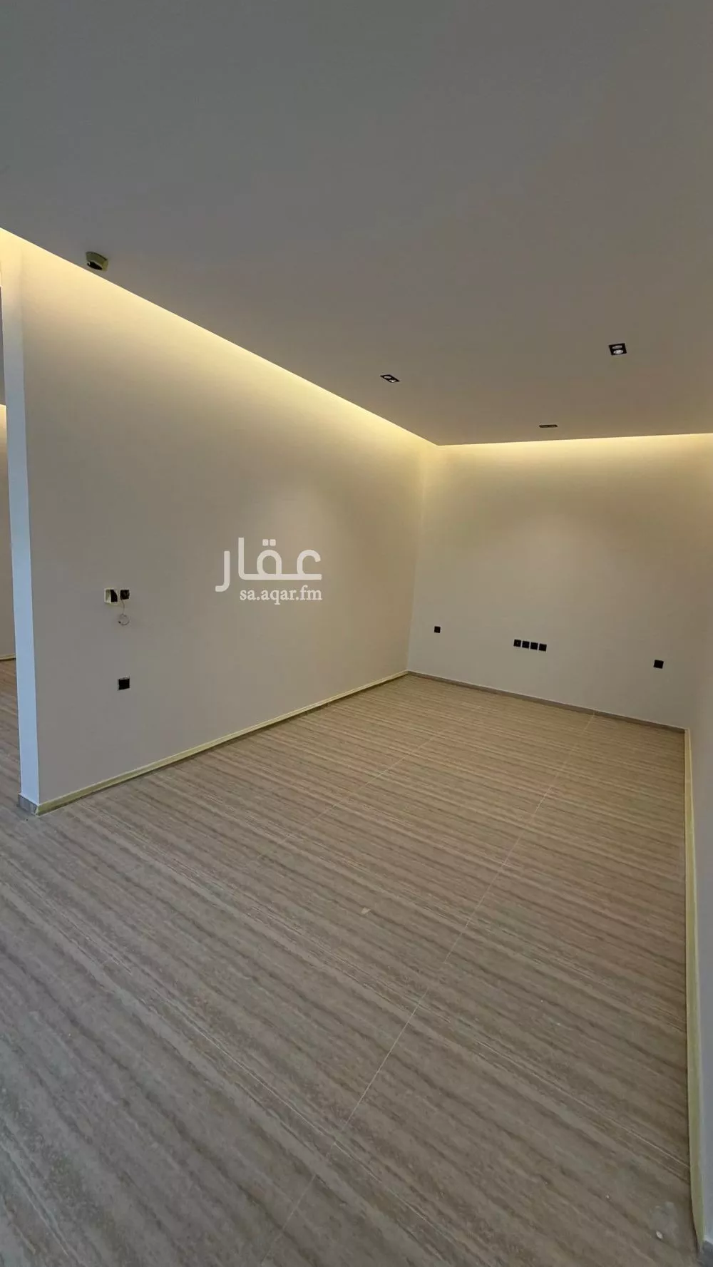 فيلا 4 غرف في النرجس 10