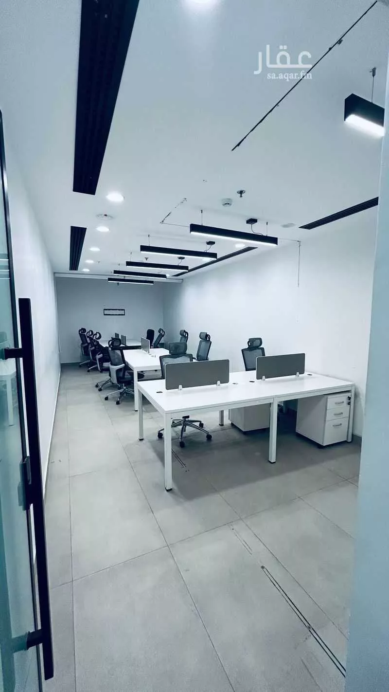 عمارة 810 م² في النفل 6