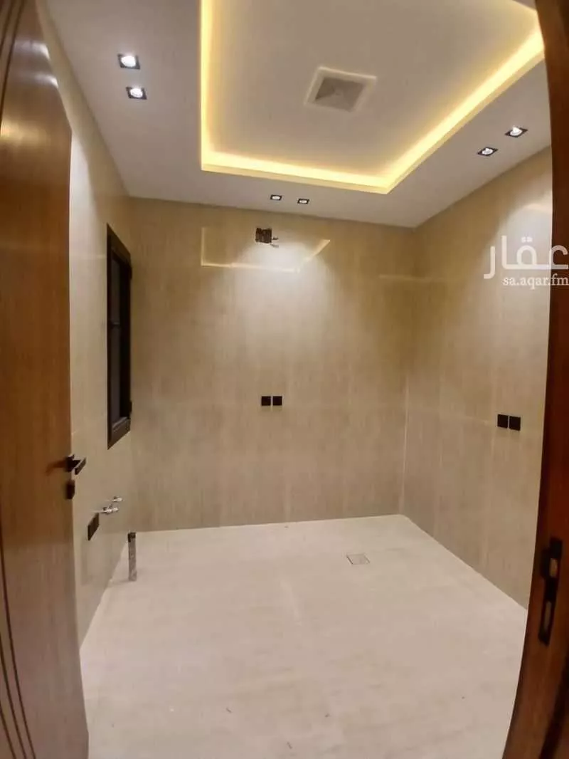 3 bedroom apartment in Al Marwa 6