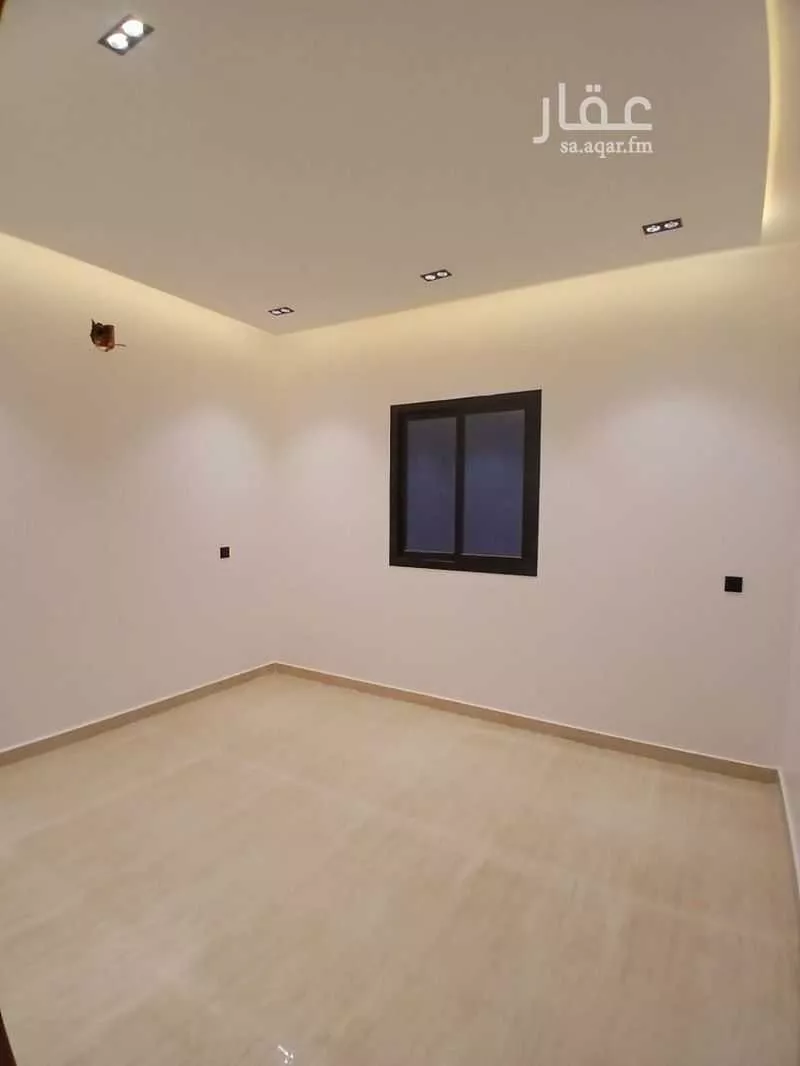 3 bedroom apartment in Al Hazm 4