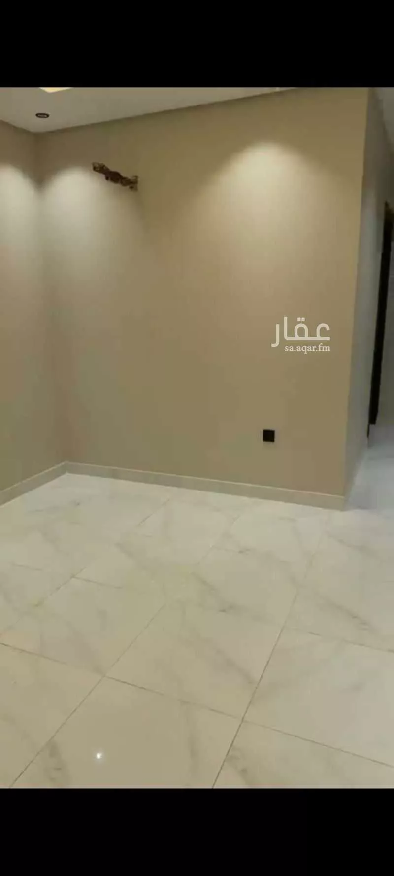 شقة 5 غرف في الريان 9