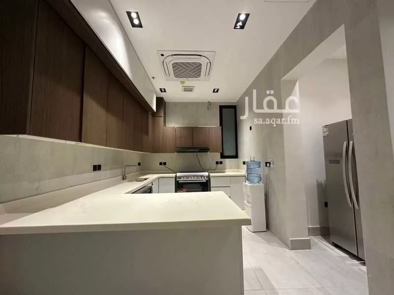 شقة 3 غرف في العارض 8