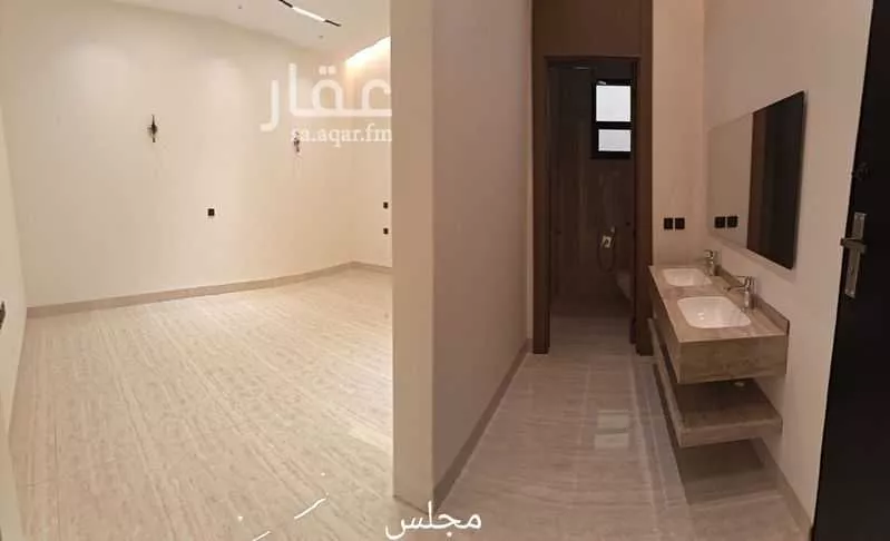 فيلا 18 غرف في العارض 18