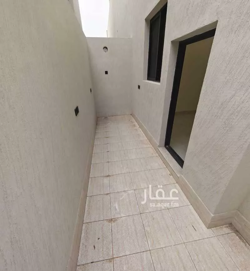 فيلا 18 غرف في العارض 22