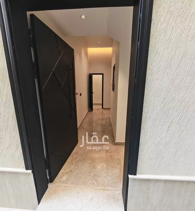 فيلا 18 غرف في العارض 4