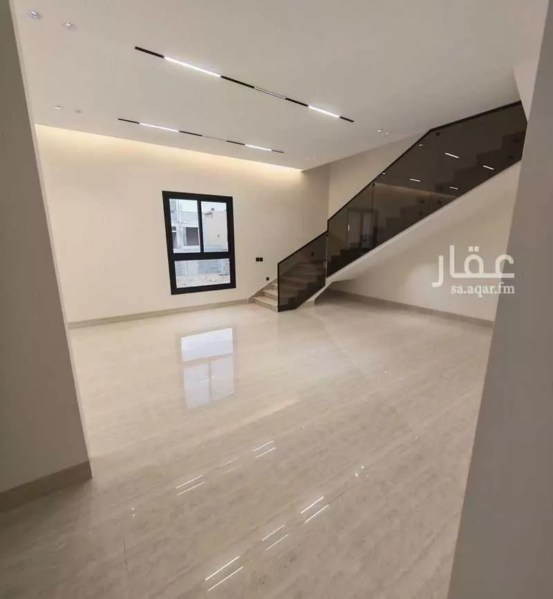 فيلا 18 غرف في العارض 10