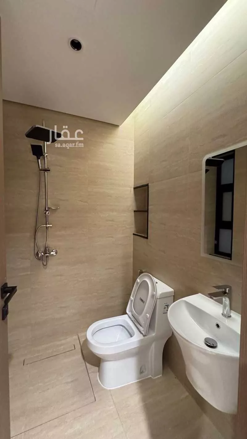 2 bedroom apartment in North Al Khobar 7