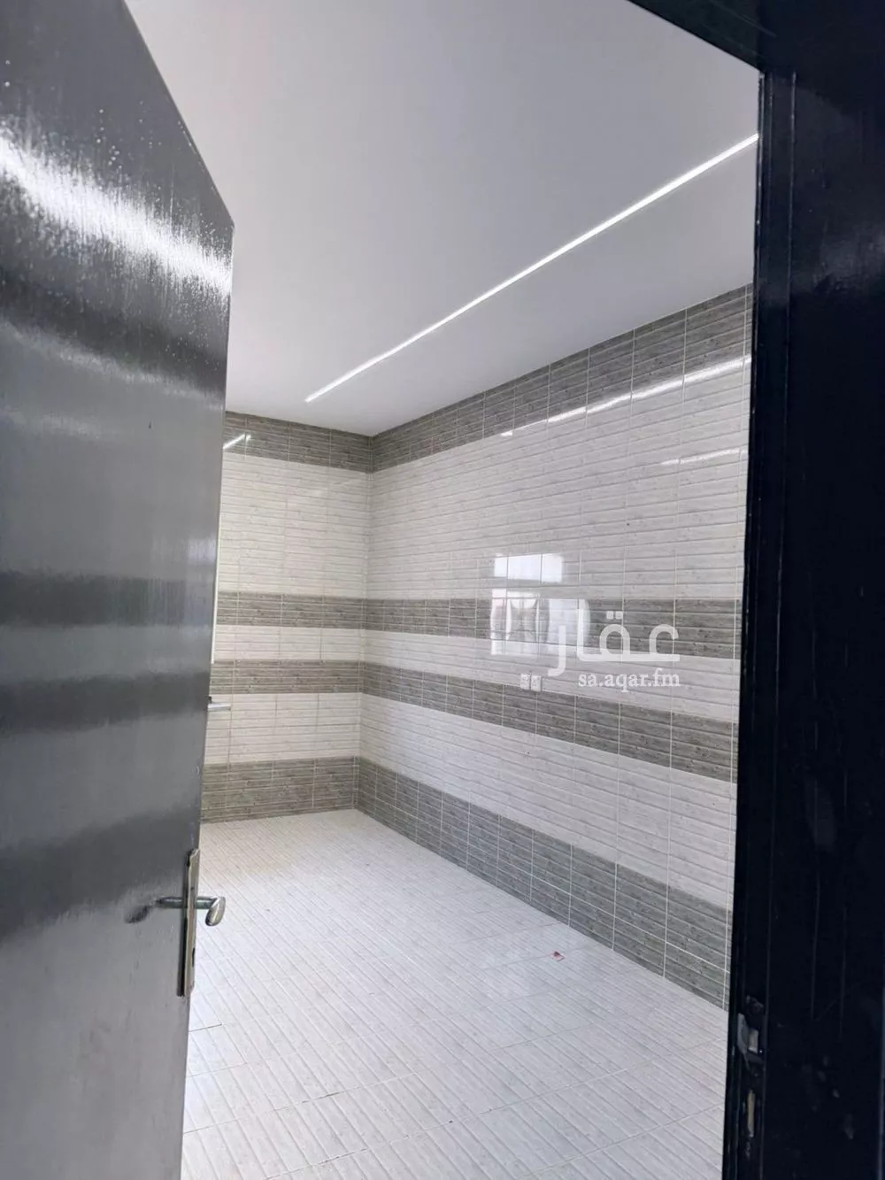 3 bedroom floor in Al Munsiyah 13