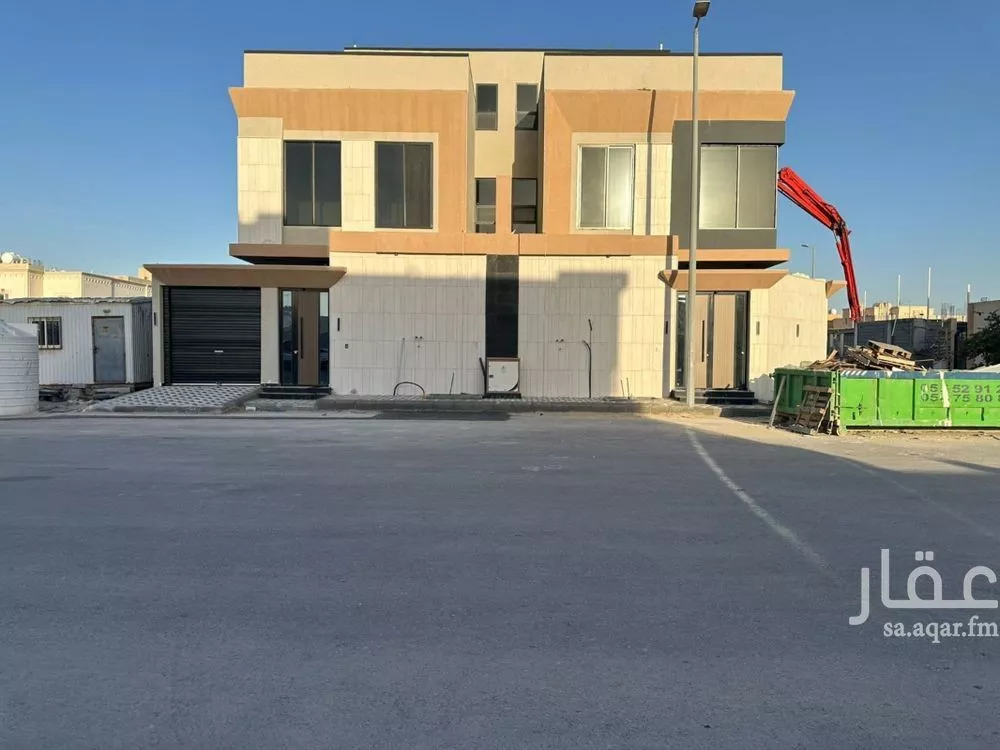 7 bedroom villa in As Sawari 2
