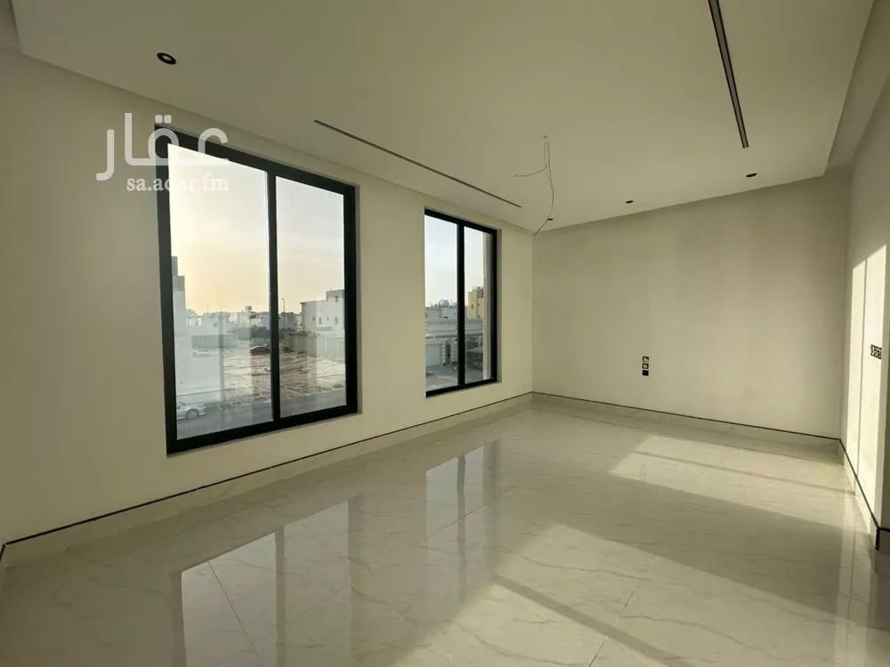 7 bedroom villa in As Sawari 5