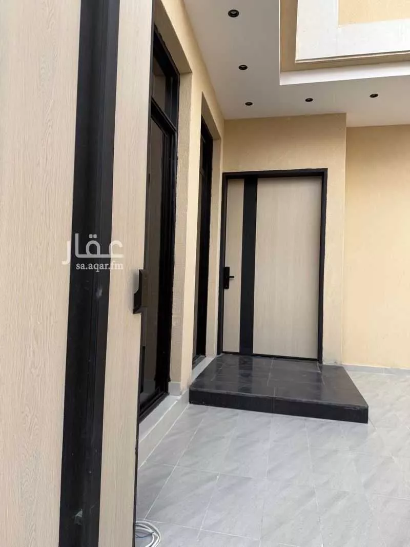 6 bedroom apartment in Al Rawdah 4