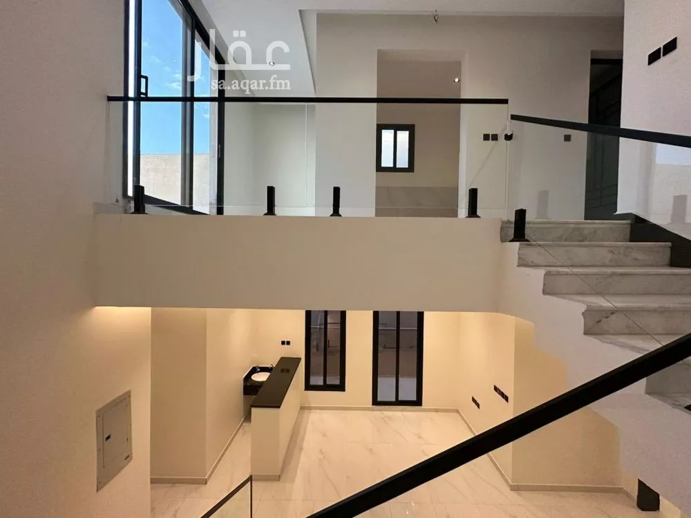7 bedroom villa in Al Aqiq 3