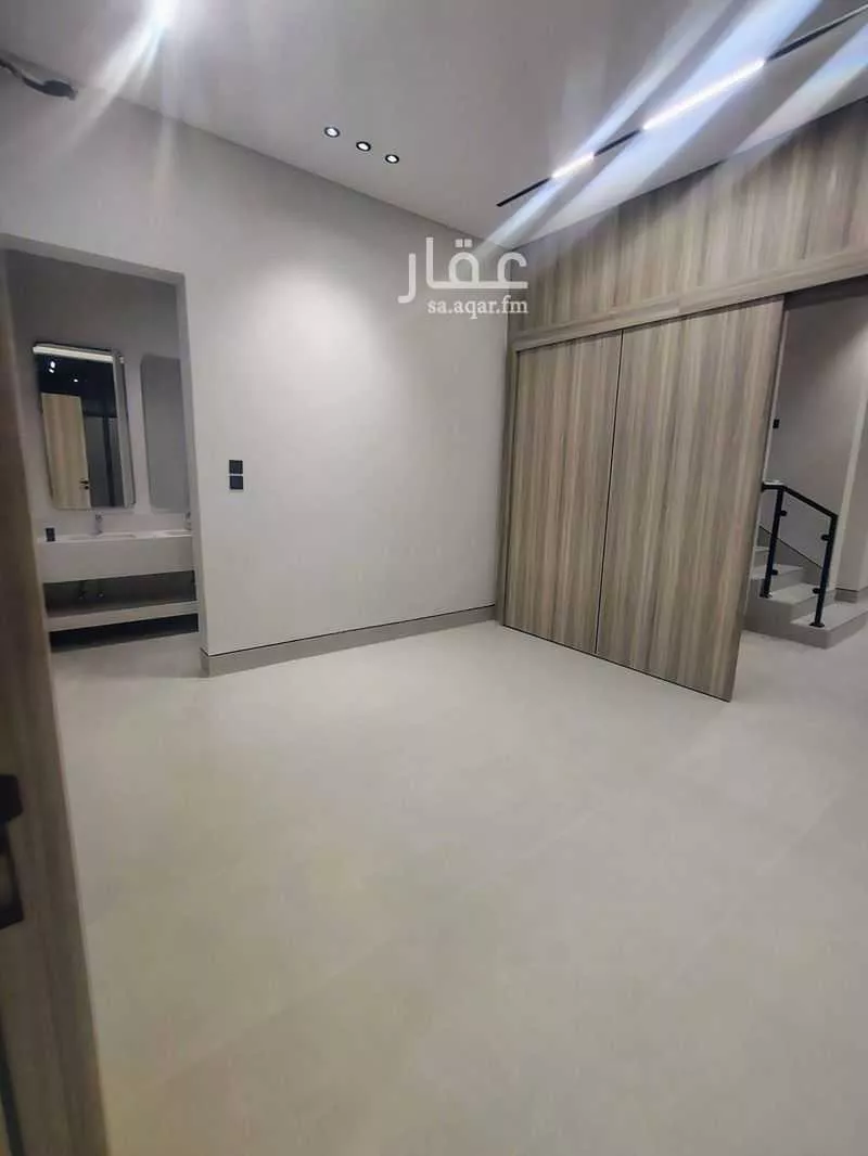 فيلا 6 غرف في المهدية 9