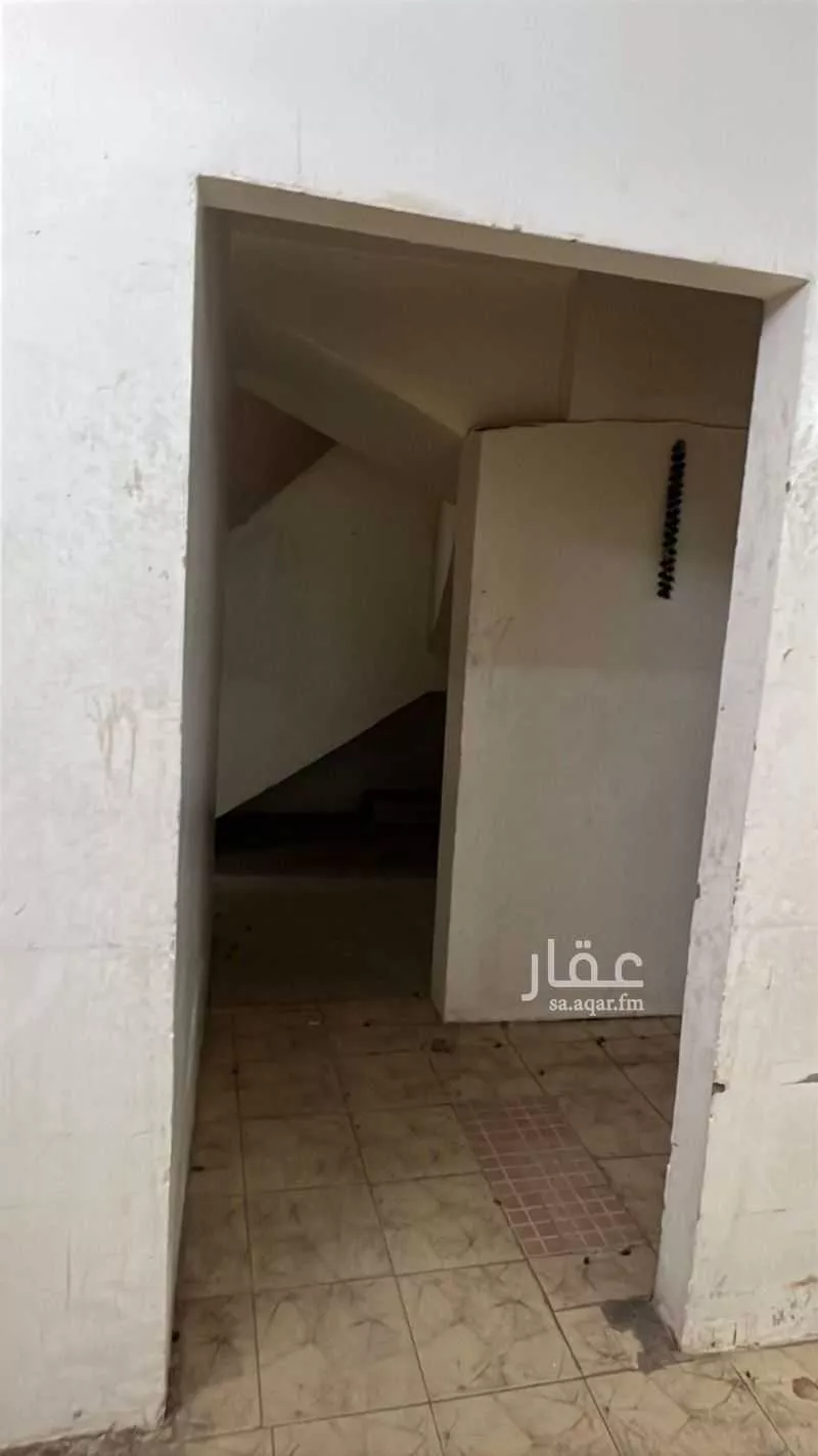 8 bedroom villa in As Suwaidi 10