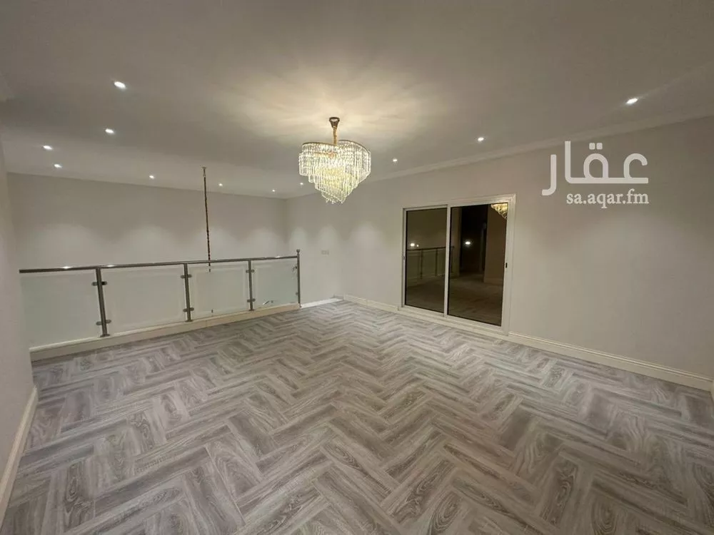 7 bedroom villa in As Sawari 4