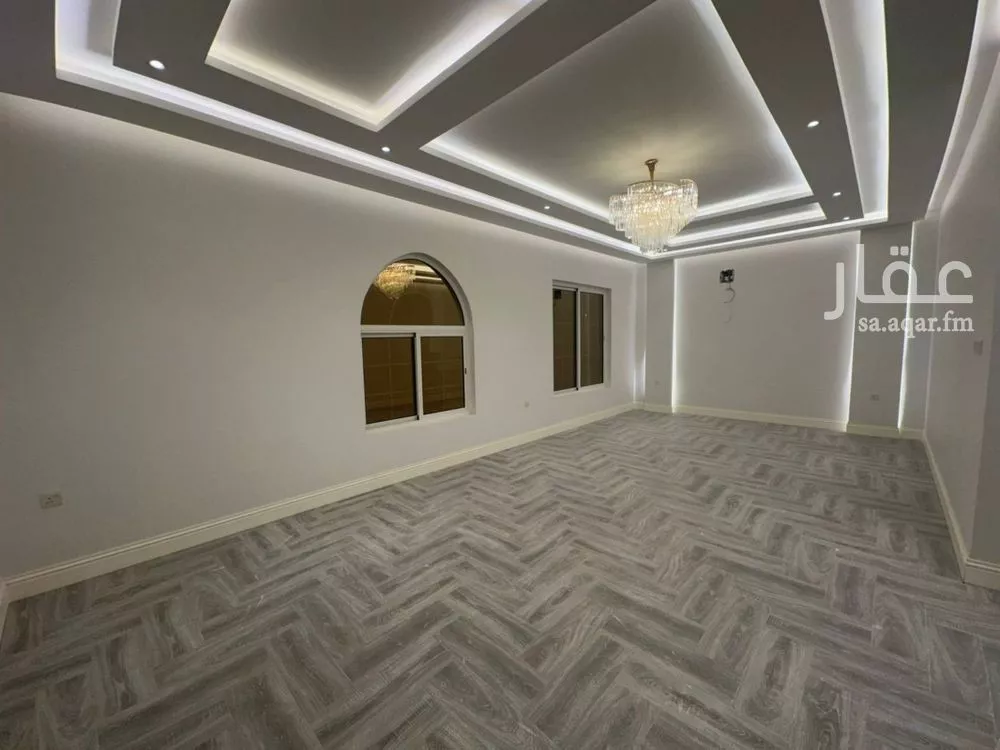 7 bedroom villa in As Sawari 5