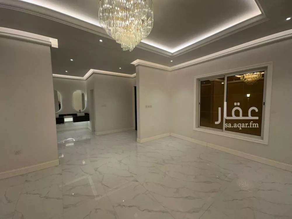 7 bedroom villa in As Sawari 6