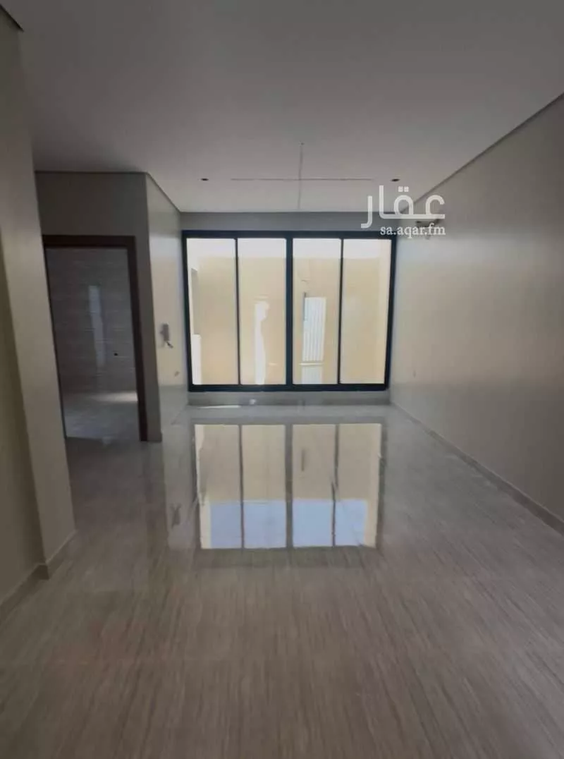 6 bedroom villa in Al Buhairah 2