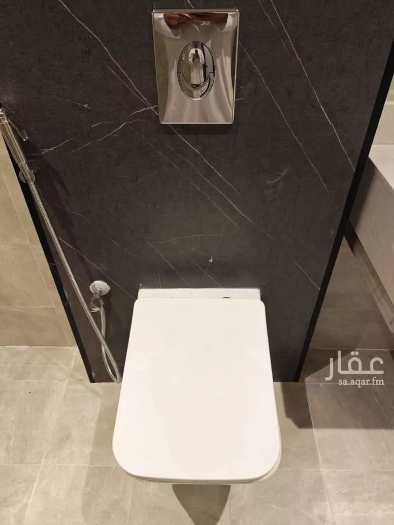 4 bedroom apartment in Al Hamra 10