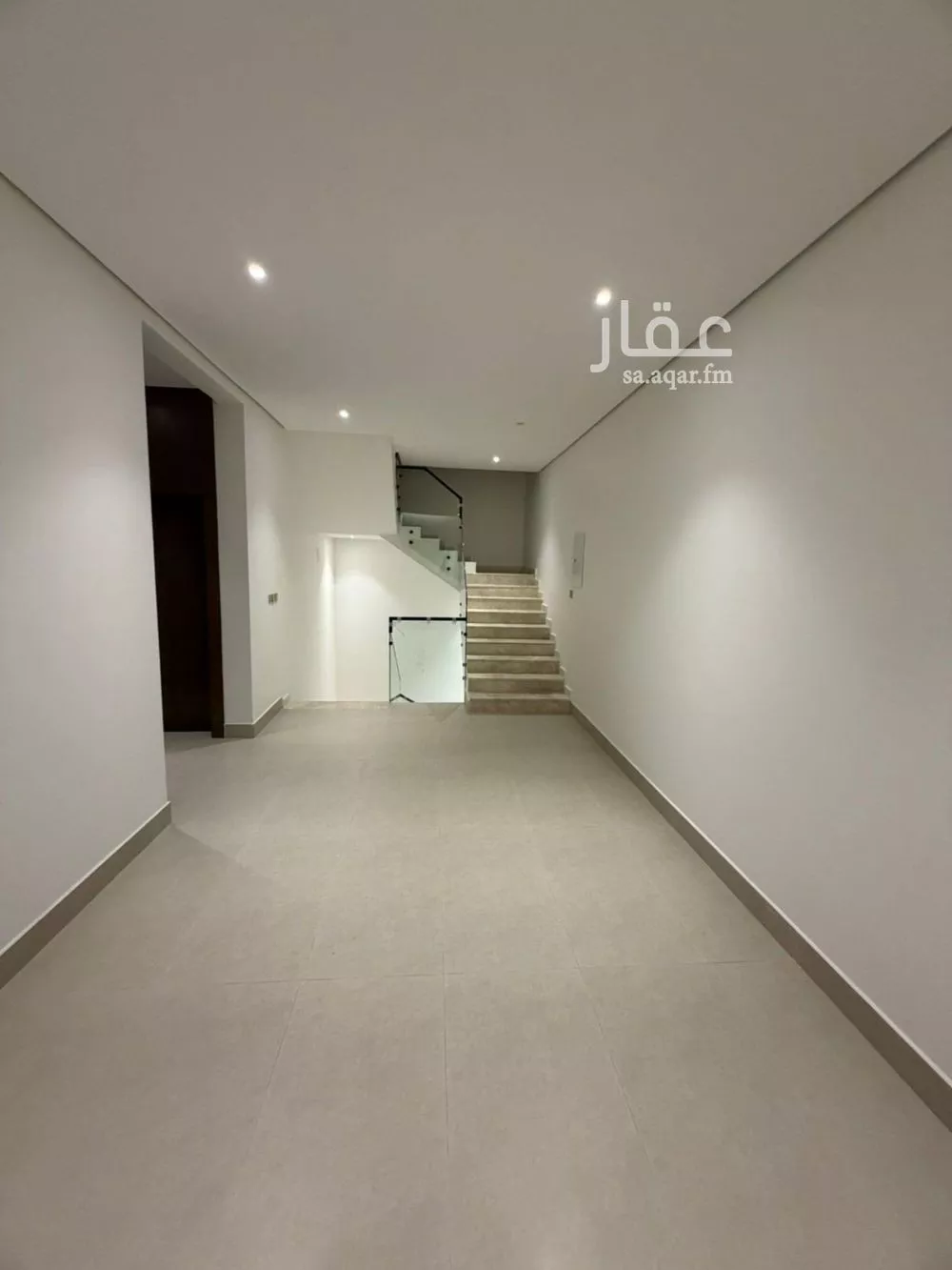 فيلا 4 غرف في الرمال 9