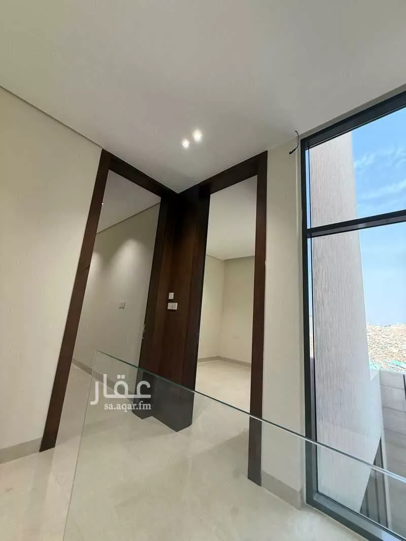 فيلا 5 غرف في النرجس 14