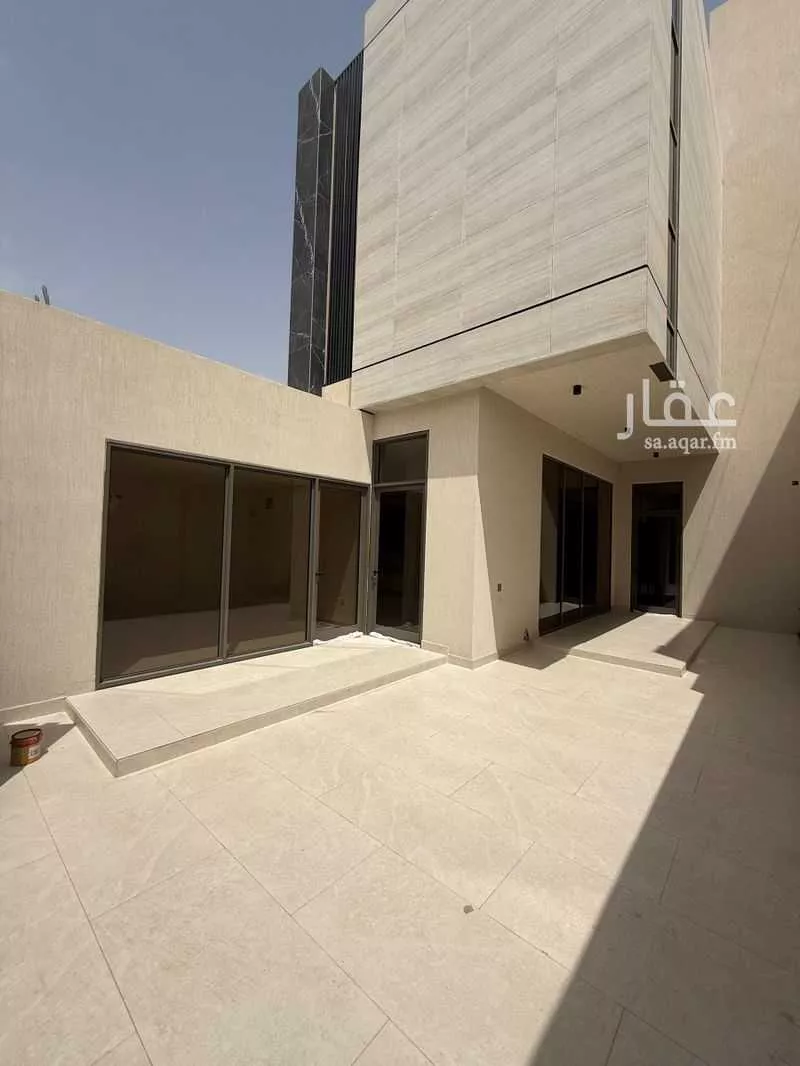 فيلا 5 غرف في النرجس 3