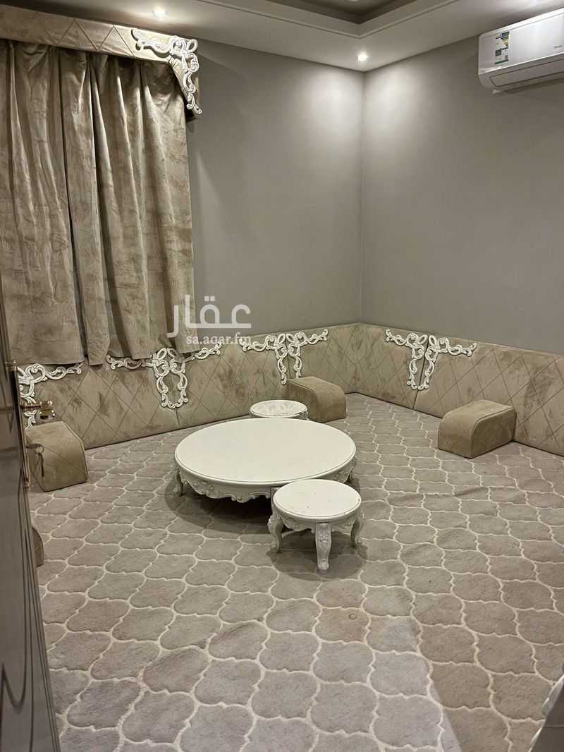 3 bedroom apartment in Ishbiliyah, Riyadh 2