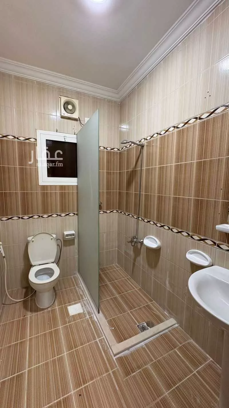 5 bedroom apartment in Al Salamah 2