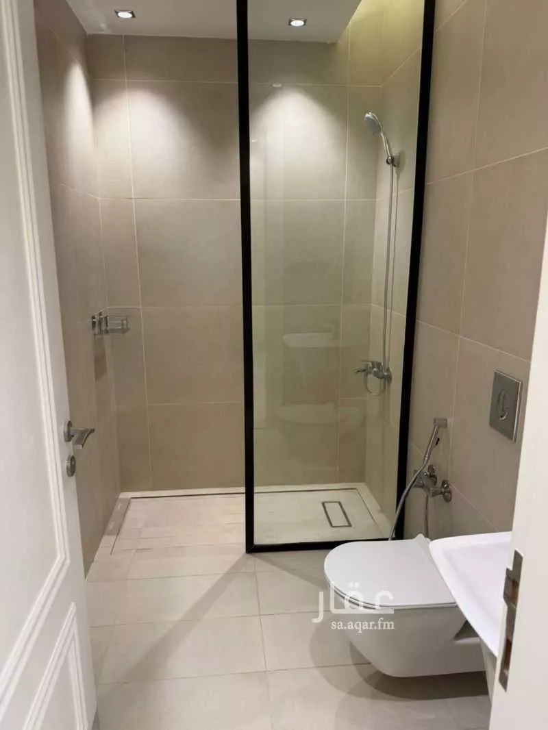 3 bedroom apartment in Al Qairawan 4