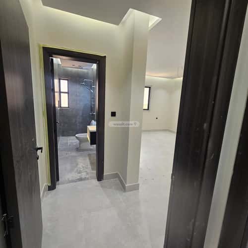 5 bedroom apartment in Al Bawadi 9