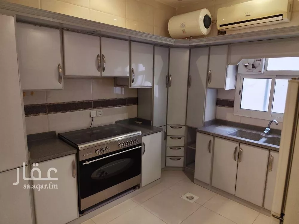 3 bedroom floor in Al Narjis 5