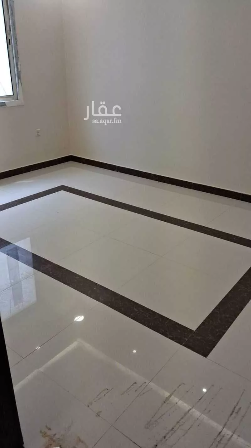 شقة 4 غرف في الشراع 6