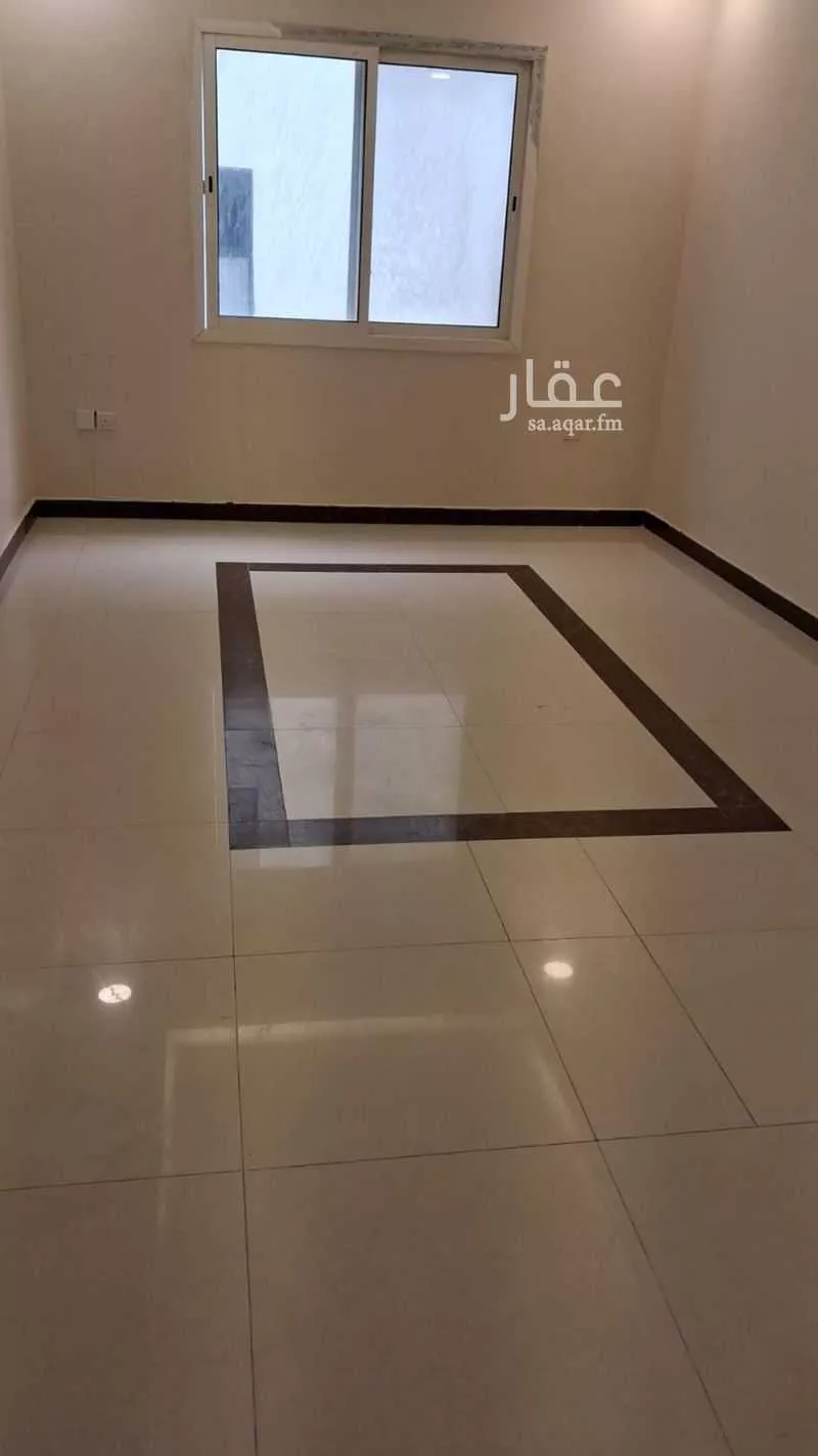 شقة 4 غرف في الشراع 7