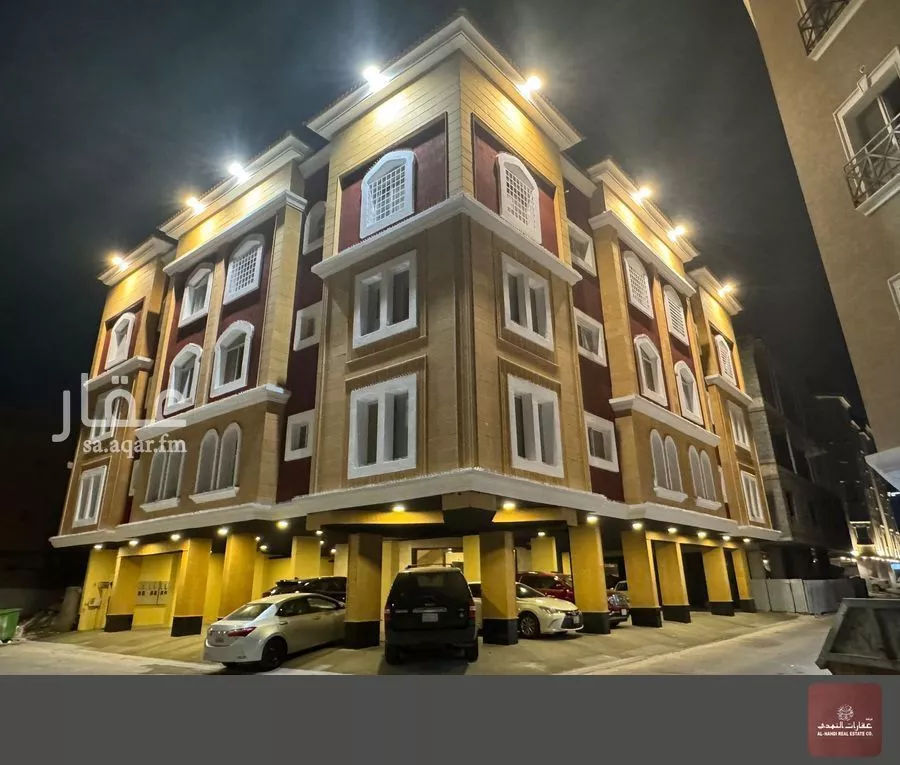 421 sqm building in Madinat Al Umal 2
