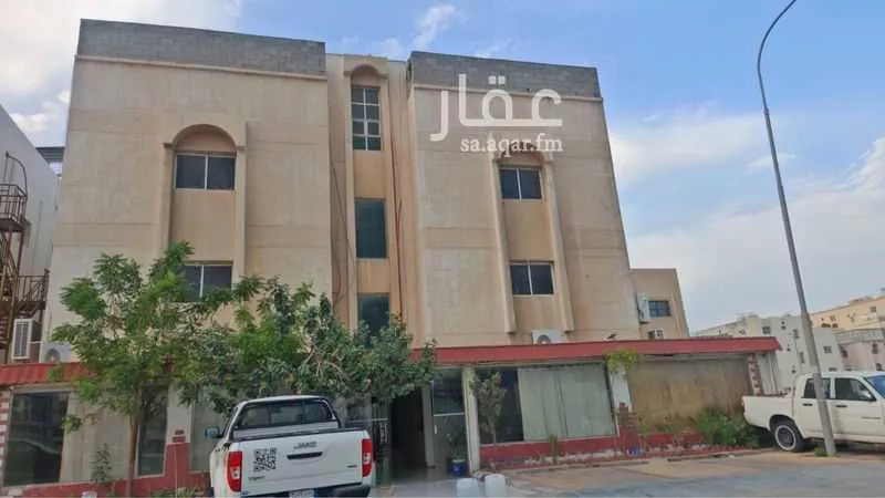 500 sqm building in Al Aqrabiyah 2