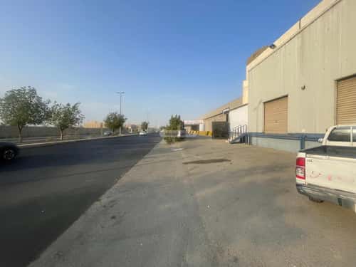 warehouse in Al Mahjar 5
