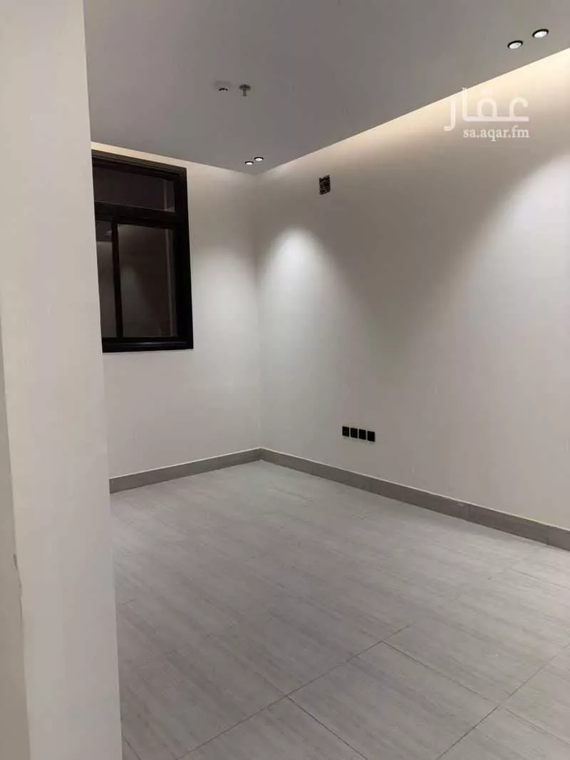 3 bedroom apartment in Al Yarmouk 10