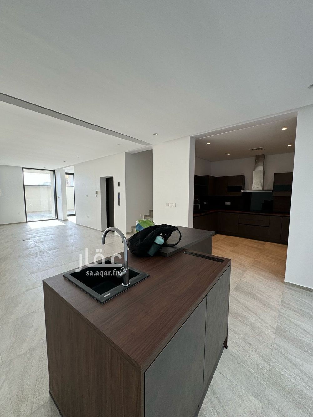 4 bedroom villa in Al Basateen, Jeddah 6