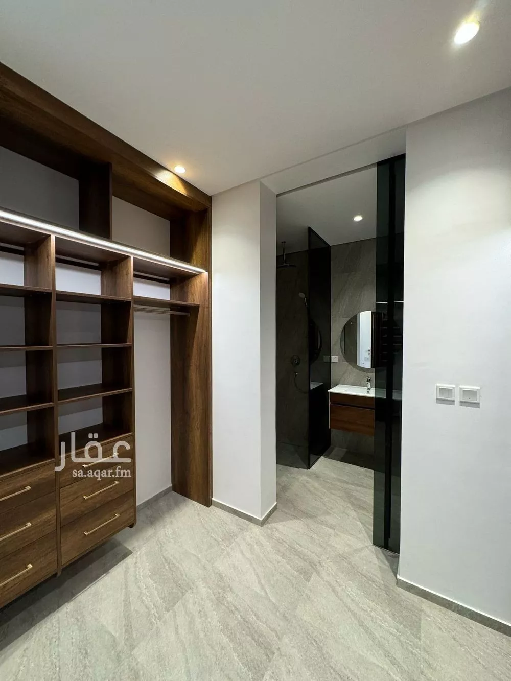 6 bedroom villa in Al Basateen 16