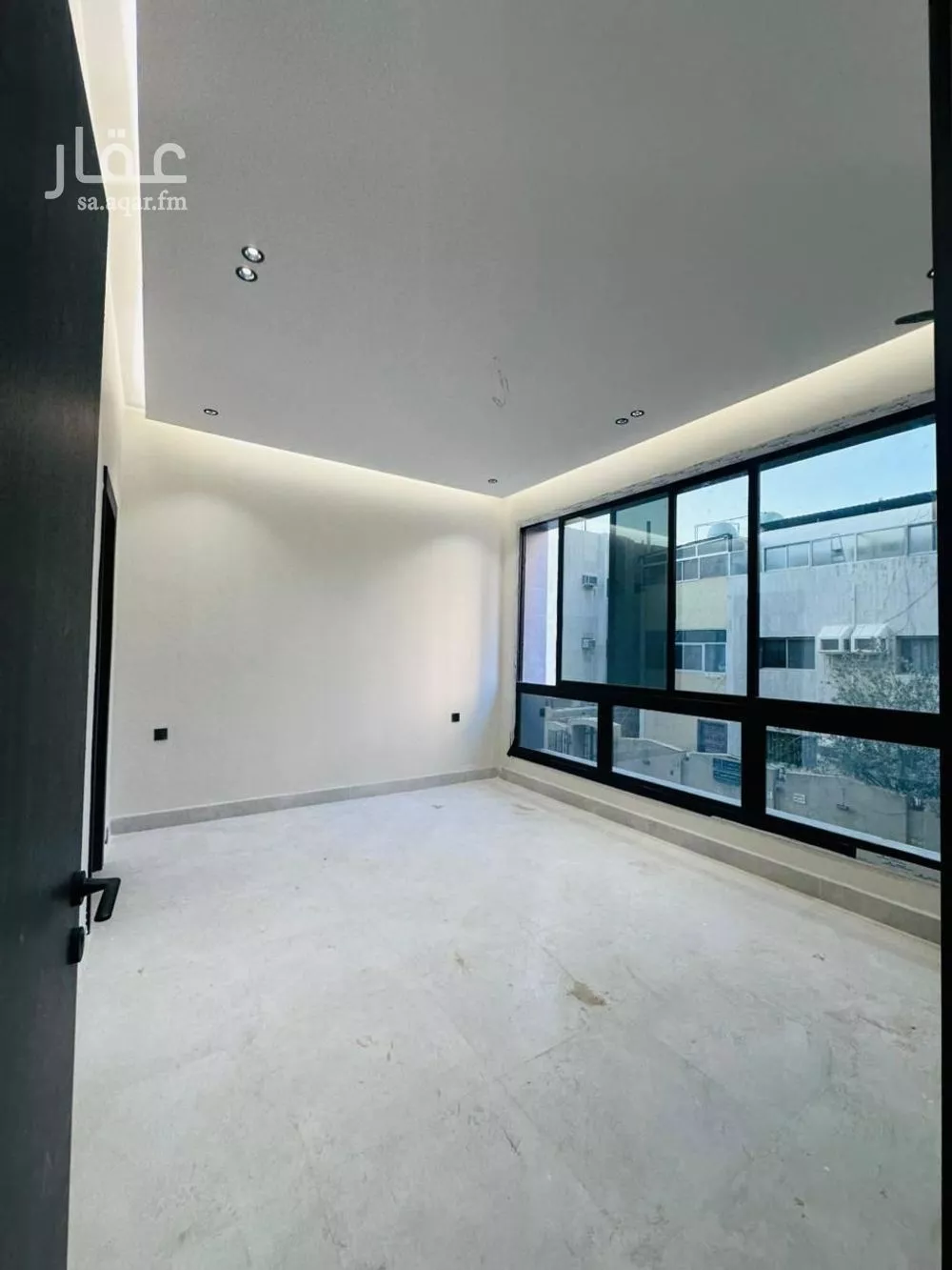 4 bedroom apartment in Al Rawdah 6