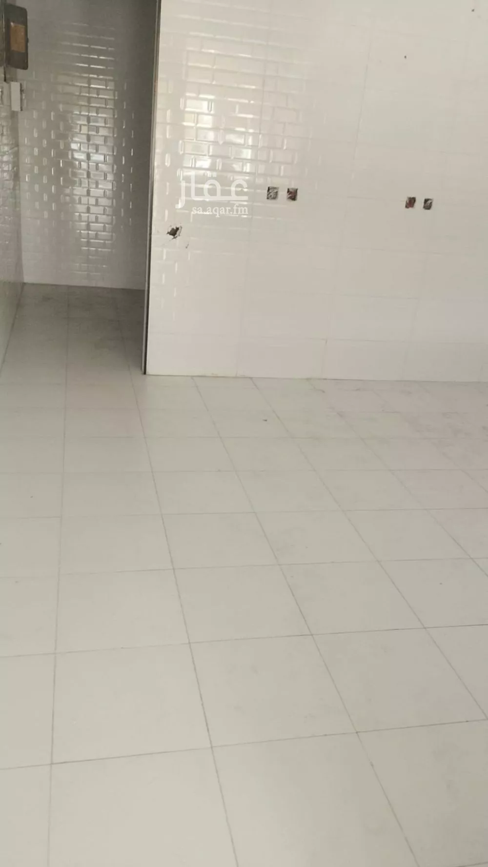 450 sqm shop in Al Rawdah 3