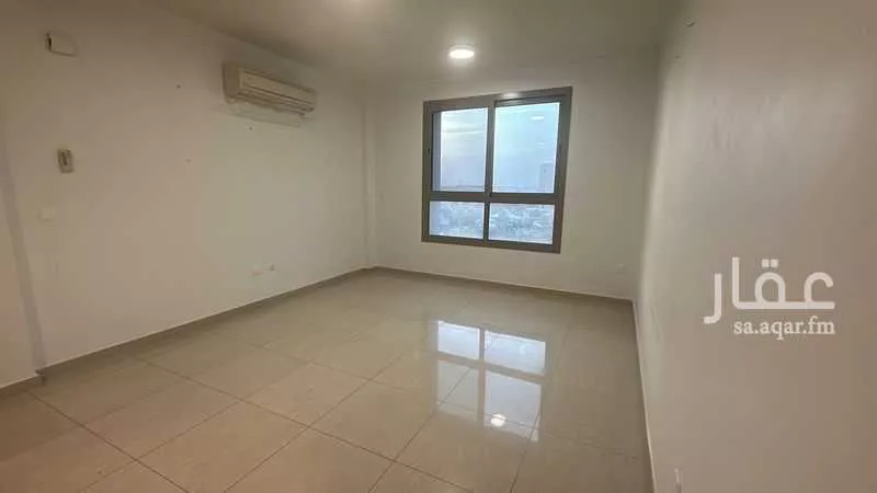 3 bedroom apartment in Aramco 12