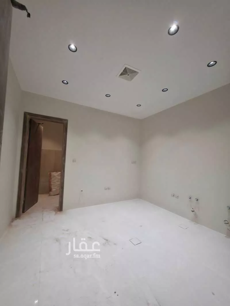 شقة 4 غرف في الصفا 8