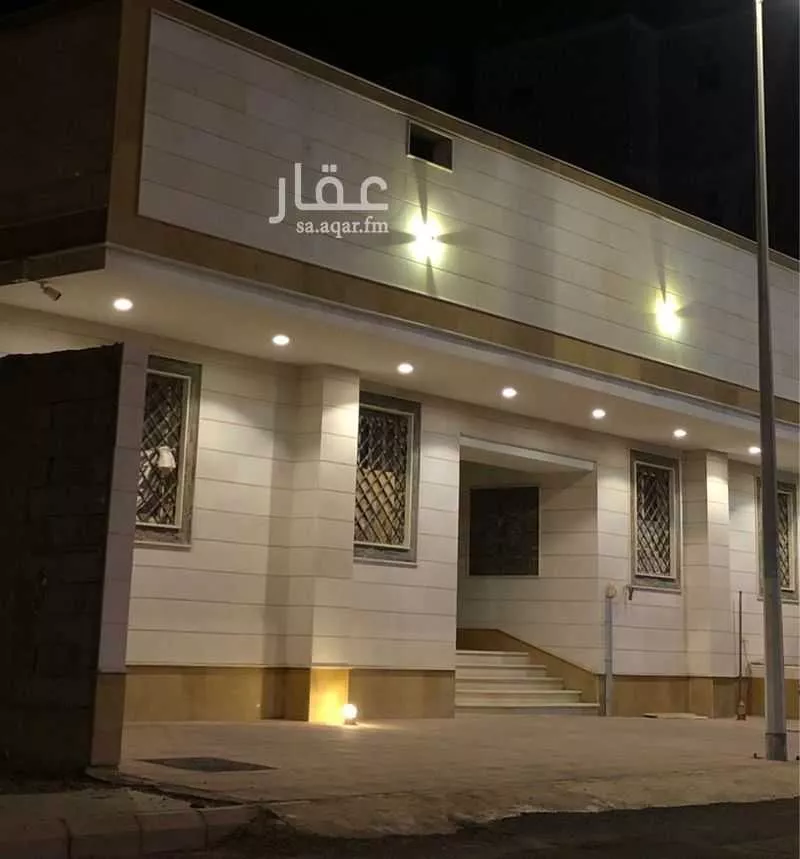500 sqm building in Al Umrah Al Jadidah 2