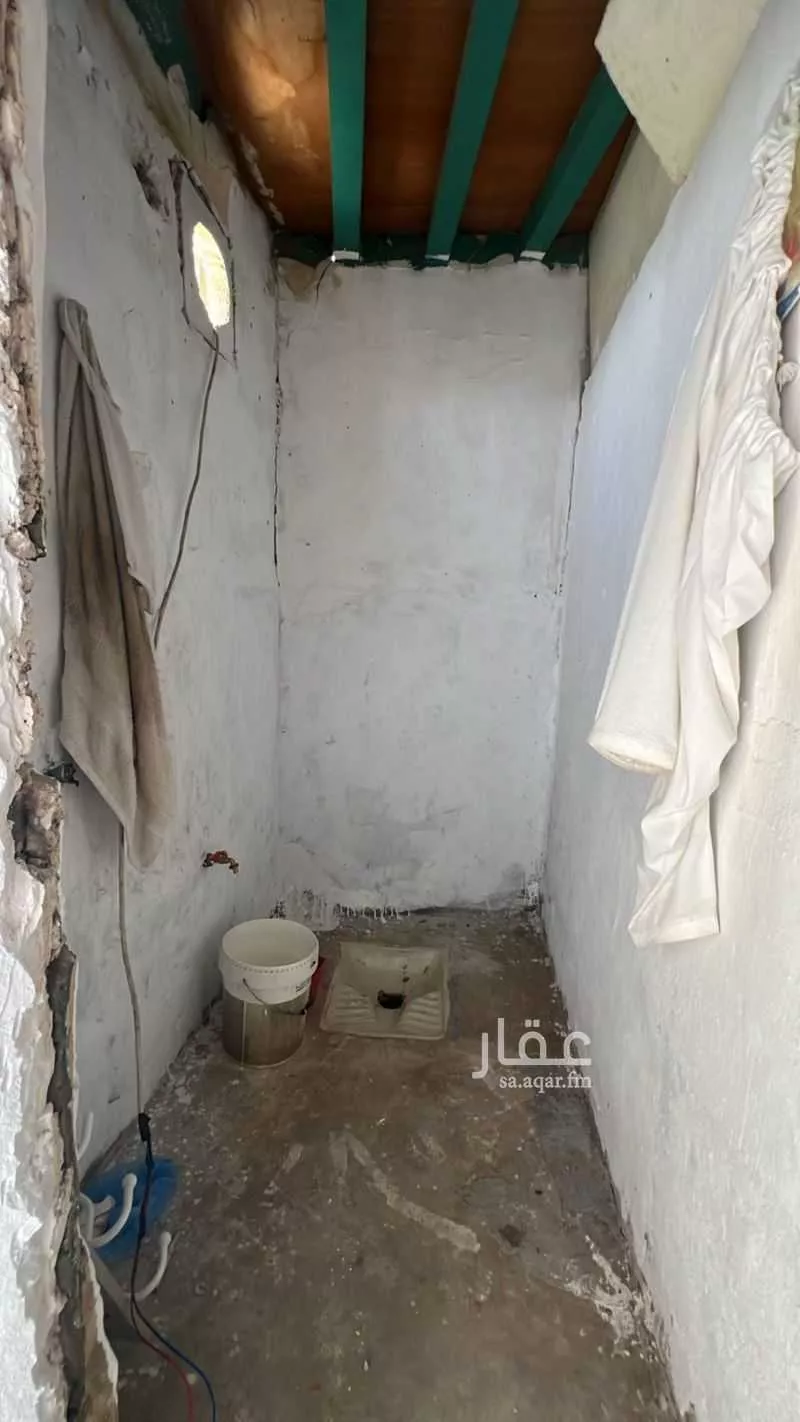 6 bedroom floor in Al Shamisy 2