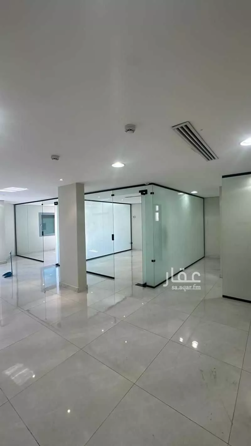 90 sqm office in Al Rahmaniyyah 2