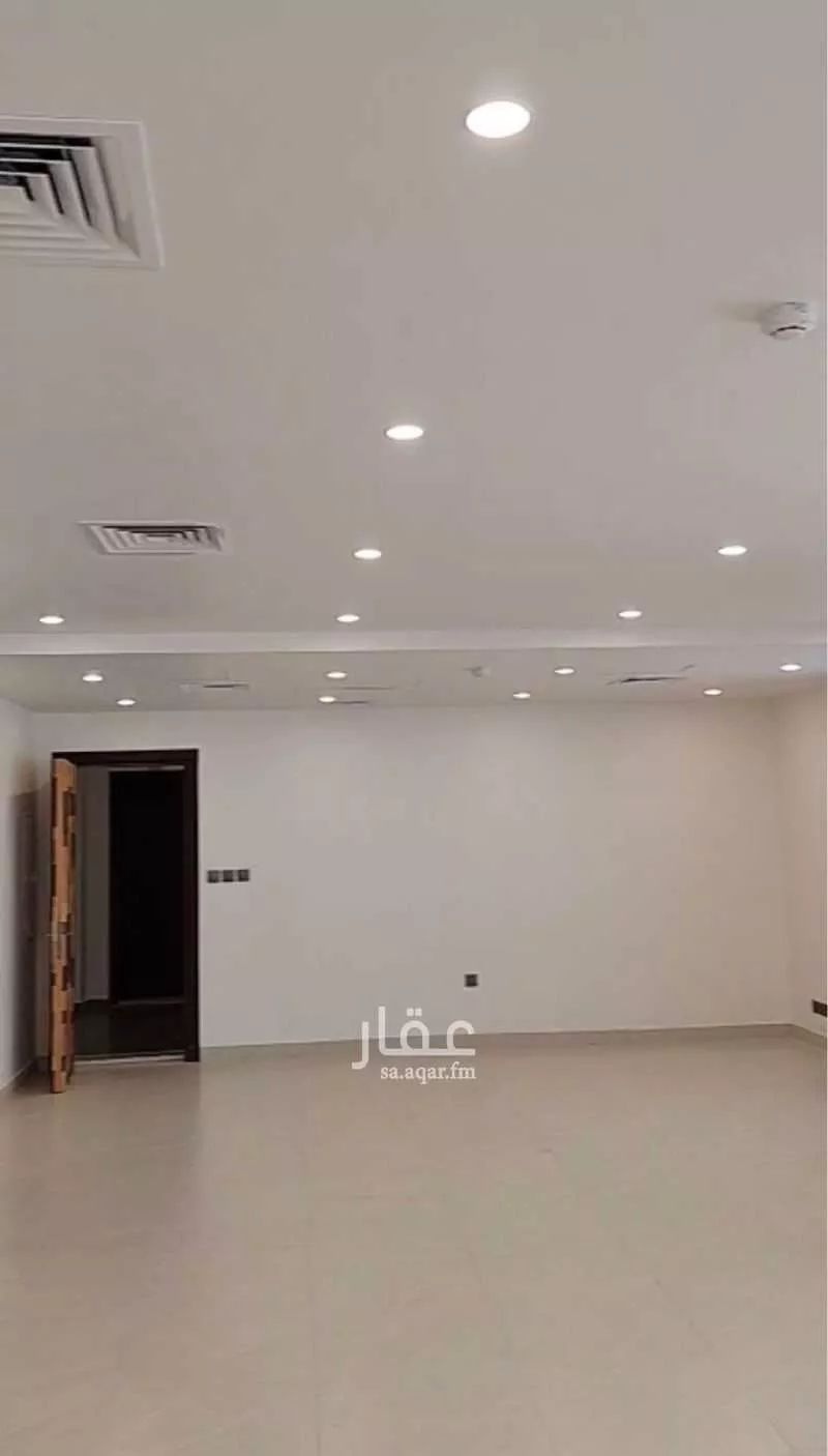100 sqm office in Al Rawdah 8