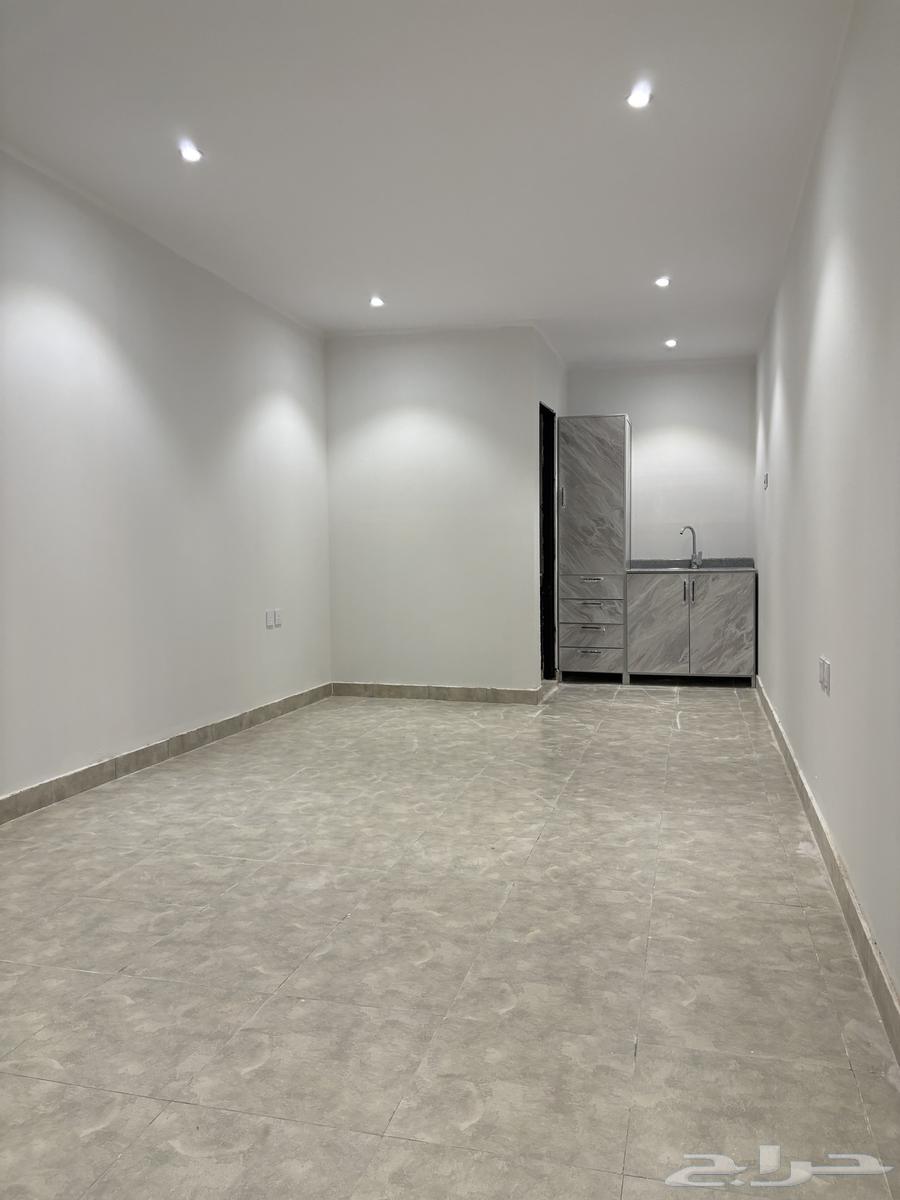 apartment in Al Sulay 4
