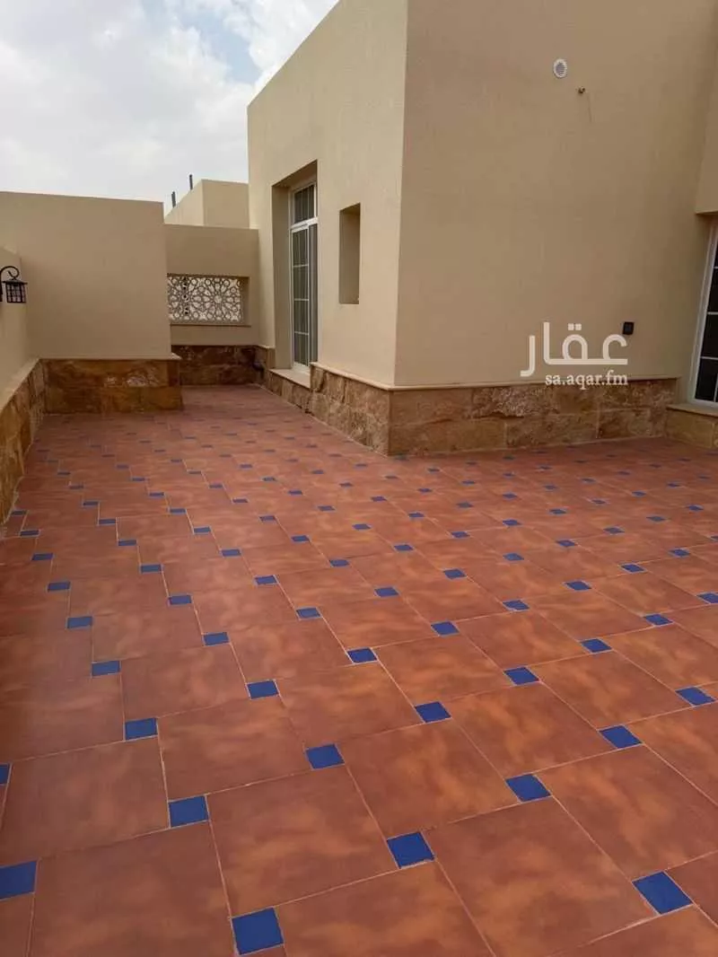 3 bedroom floor in Al Zahra 7